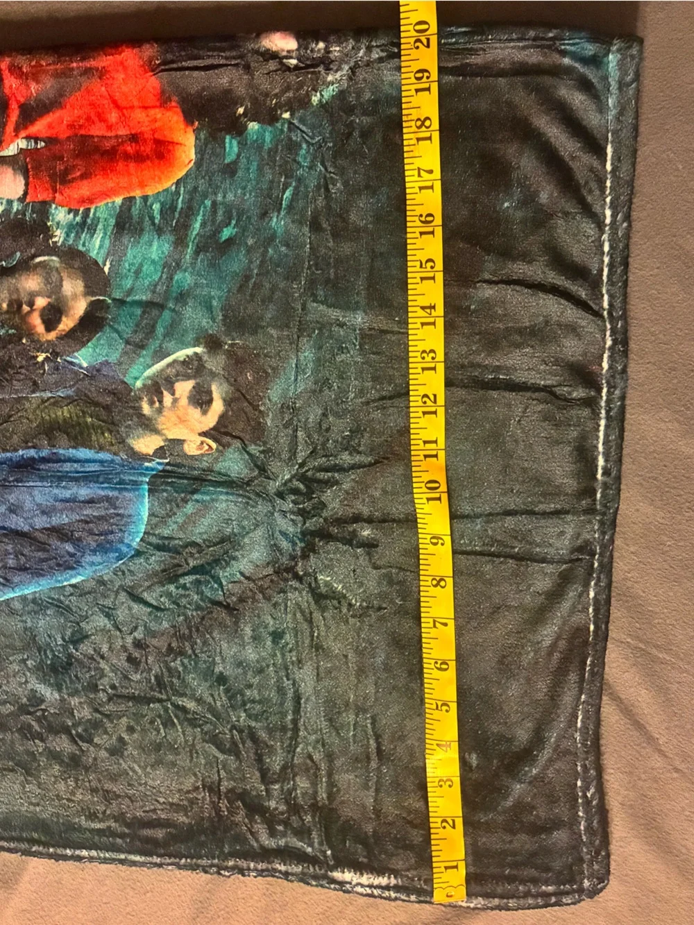 NEW “IT: Welcome to Derry” Throw Blanket